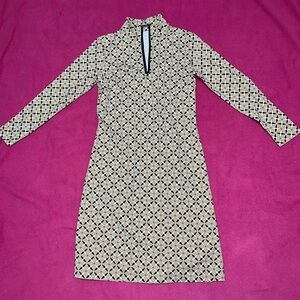 Long Sleeve Geometric Print Dress in Beige and Black